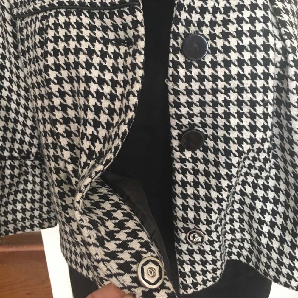 Houndstooth Cropped Jacket - Picture 4 of 8